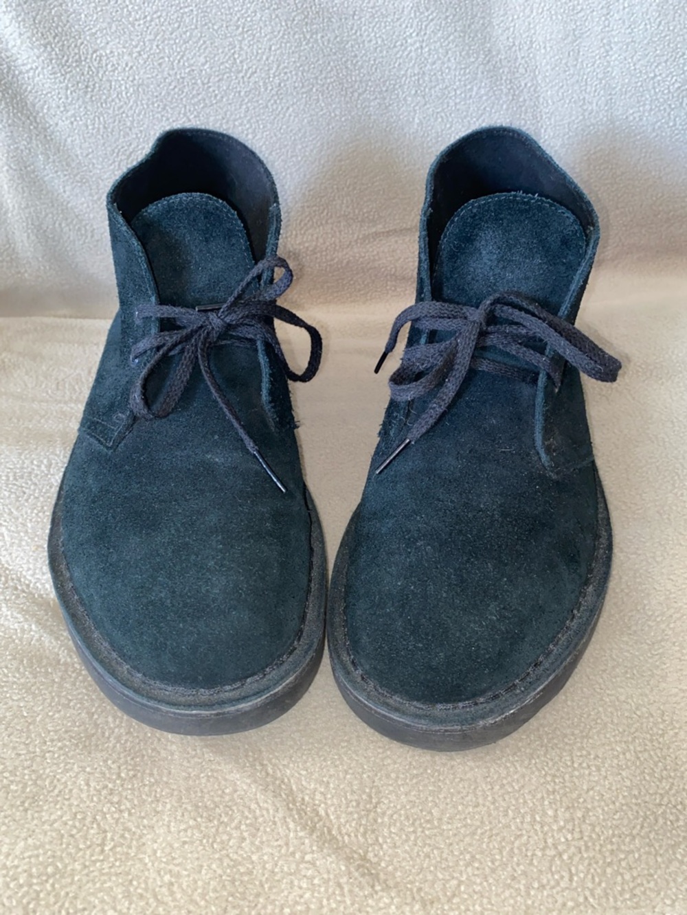 Clarks Desert Boot
(black suede)